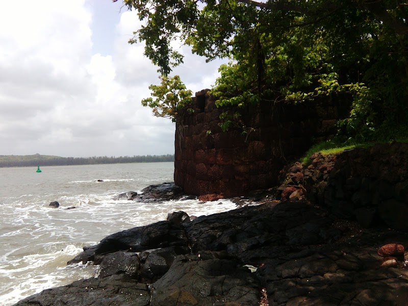 Tavasal Jetty - Tavasal Jetty, Maharashtra State Highway 4, Tavasal, Maharashtra 415613, India