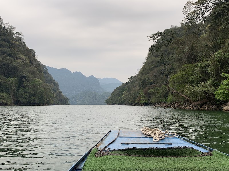 Ba Be Lake - Ba Be Lake Ba Be Lake, Ba Be, Thai Nguyen, Vietnam