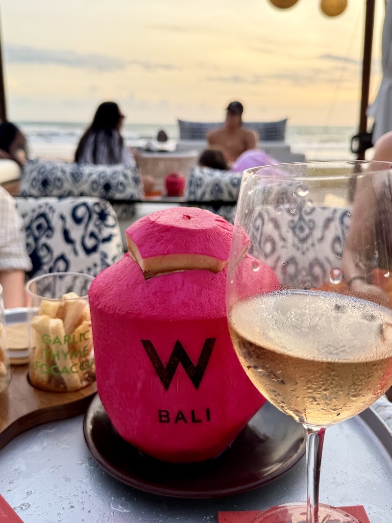 Alune Bali - Alune Bali Jalan Petitenget Seminyak, Jl. W Retreat, Kerobokan Kelod, Kec. Kuta Utara, Kabupaten Badung, Bali 80361, Indonesia