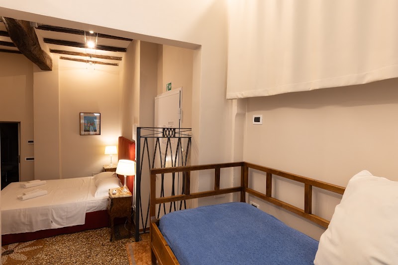 Santo Stefano Apartments - BolognaRooms - Santo Stefano Apartments - BolognaRooms, Via Santo Stefano, 88, 40125 Bologna BO, Italy