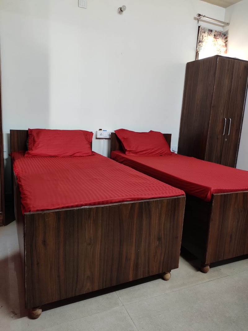 Yash luxury accommodation - Yash luxury accommodation C3W8+8MW, Block C, Sector 45, Gurugram, Haryana 122003, India