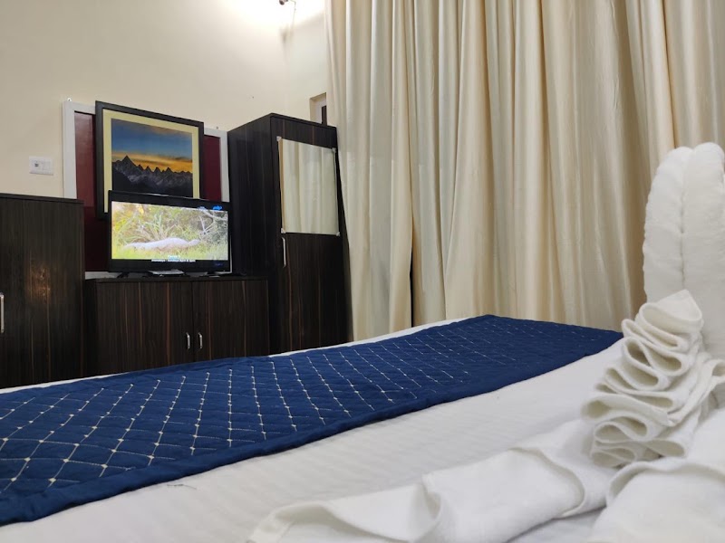 The Corbett Jungle By MVS Hospitality - The Corbett Jungle By MVS Hospitality Semal Khaliya, Dhela Road, Bridge, near by Sawaldeh, Ramnagar, Sawal Deh East, Uttarakhand 244715, India