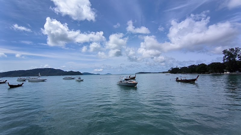 Chalong Bay Pier - Chalong Bay Pier, Thailand, Chang Wat Phuket, Amphoe Mueang Phuket, Tambon Chalong, Unnamed Road
