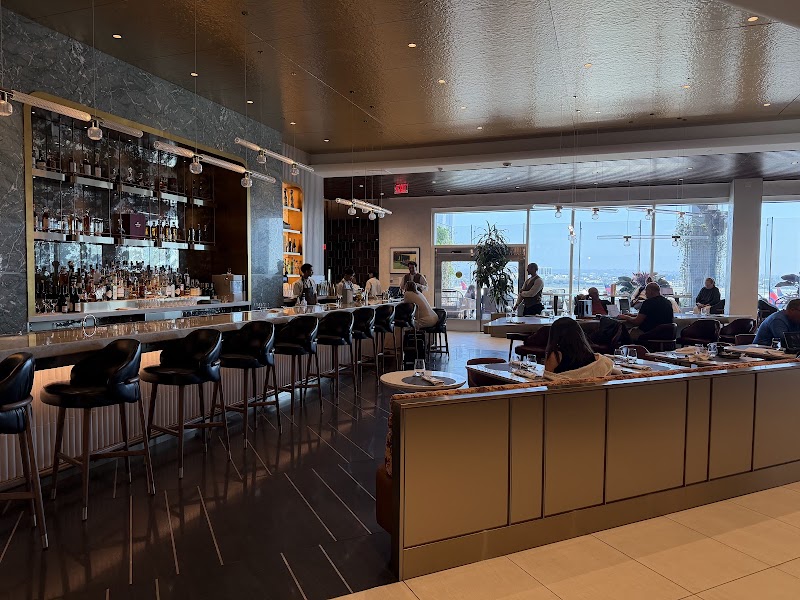 Delta One Lounge at LAX - Delta One Lounge at LAX, 1 World Wy, Los Angeles, CA 90045, USA