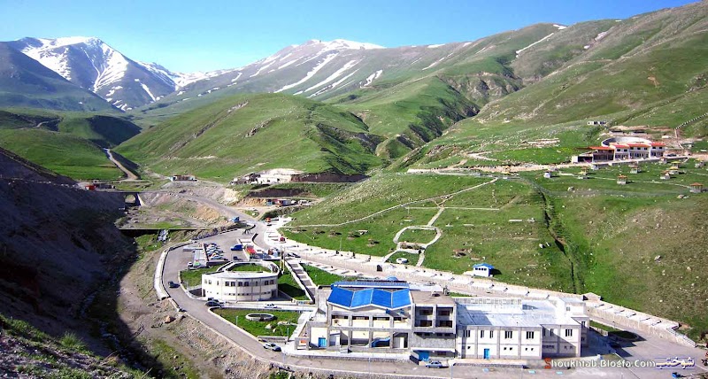 مجتمع آبدرمانی آخار باخار دودو - مجتمع آبدرمانی آخار باخار دودو, Ardabil Province, Qinarjeh, مشگین شهر، جاده قینرجه، نرسیده به، 7MXW+6FQ, Iran