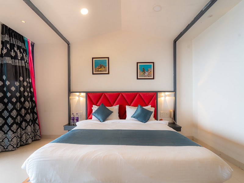 Cloud Mist Resort and Spa - Cloud Mist Resort and Spa, 9 Beverly hills Behind Manama Factory.- Village.- Bhose, Panchgani - Mahabaleshwar Rd, Panchgani, Bhose, Maharashtra 412805, India