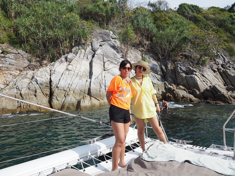 Hype Luxury Boat Club. (Departure point) - Hype Luxury Boat Club. (Departure point) R89X+6Q2 Ao, Tambon Chalong, Thailand