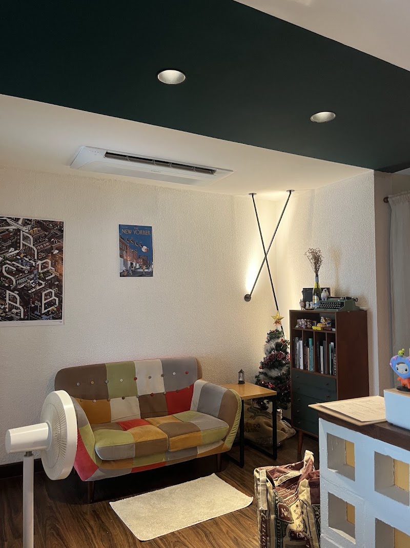 y.ours specialty coffee home roaster ร้านกาแฟ กาแฟพิเศษ สุขุมวิท 71 ปรีดีพนมยงค์ 14 แยก 10 - y.ours specialty coffee home roaster ร้านกาแฟ กาแฟพิเศษ สุขุมวิท 71 ปรีดีพนมยงค์ 14 แยก 10, 78 Soi Mi Suwan 3, Khwaeng Phra Khanong Nuea, Watthana, Krung Thep Maha Nakhon 10110, Thailand