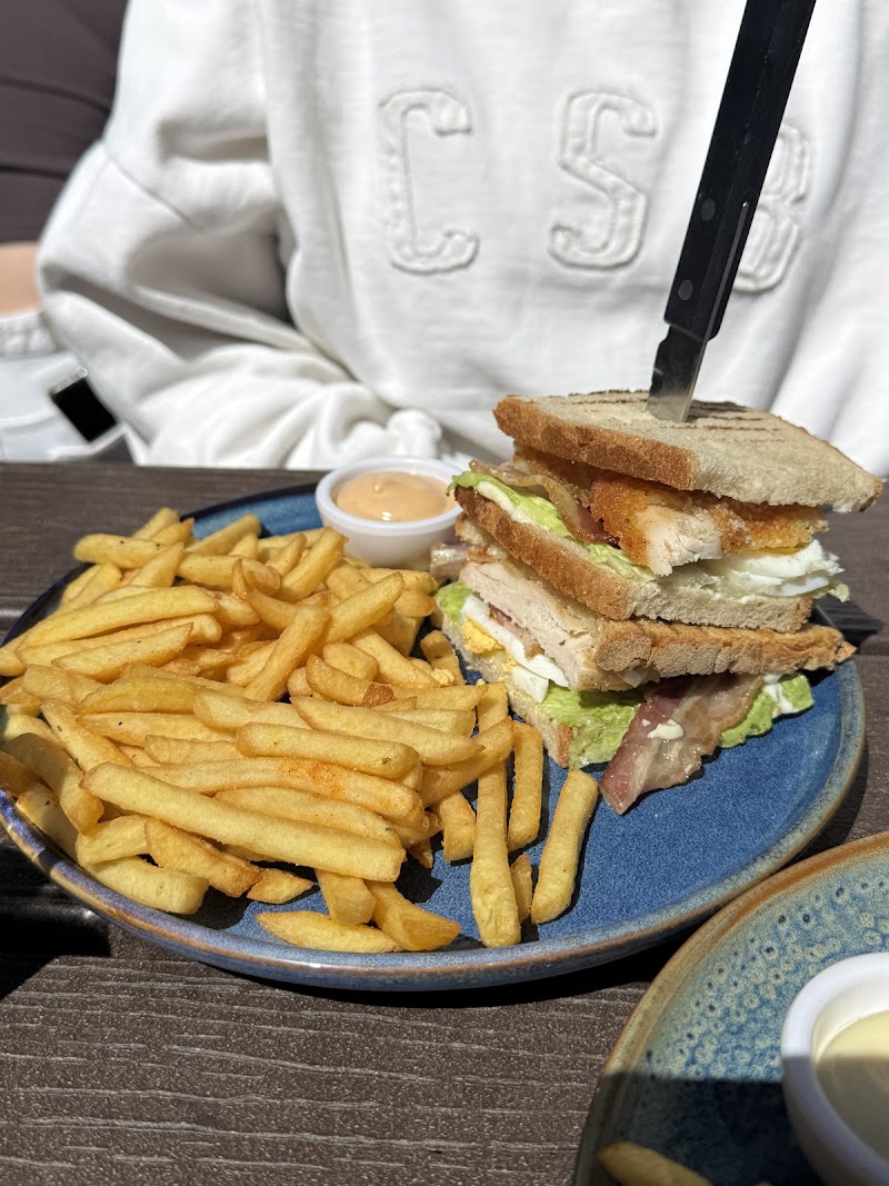 Urban Bar & Restaurant - Urban Bar & Restaurant 2 Rue de la Boucherie, 1247 Ville-Haute Luxembourg