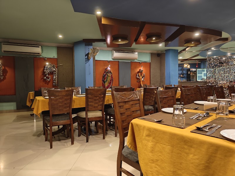 Udaipuri Restaurant - Udaipuri Restaurant Mali colony hotel deglance Infront of padam lightning, Gayariawas, Central Area, Udaipur, Rajasthan 313002, India