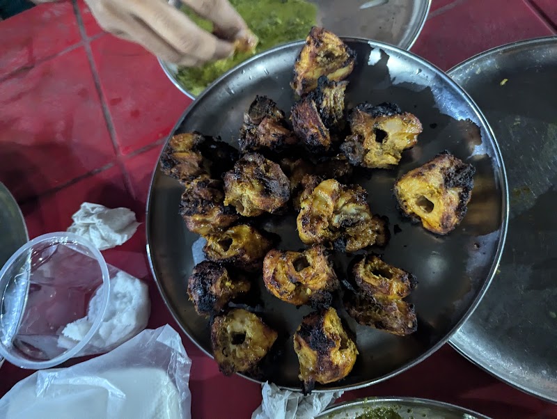 Zahir Chicken & Mamna Center - Zahir Chicken & Mamna Center Near CNG Pump NH 8, Thala, Chikhli, Gujarat 396521, India