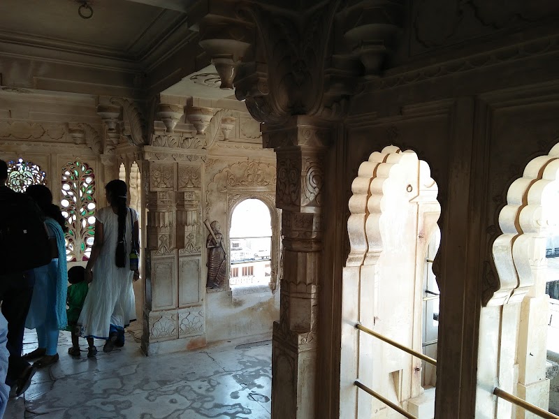 City Palace Road - City Palace Road, City Palace Rd, Old City, Udaipur, Rajasthan 313004, India