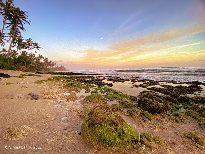 Madiha Beach - Madiha Beach Beach Road, Madiha, Matara, Sri Lanka., Matara 81000, Sri Lanka