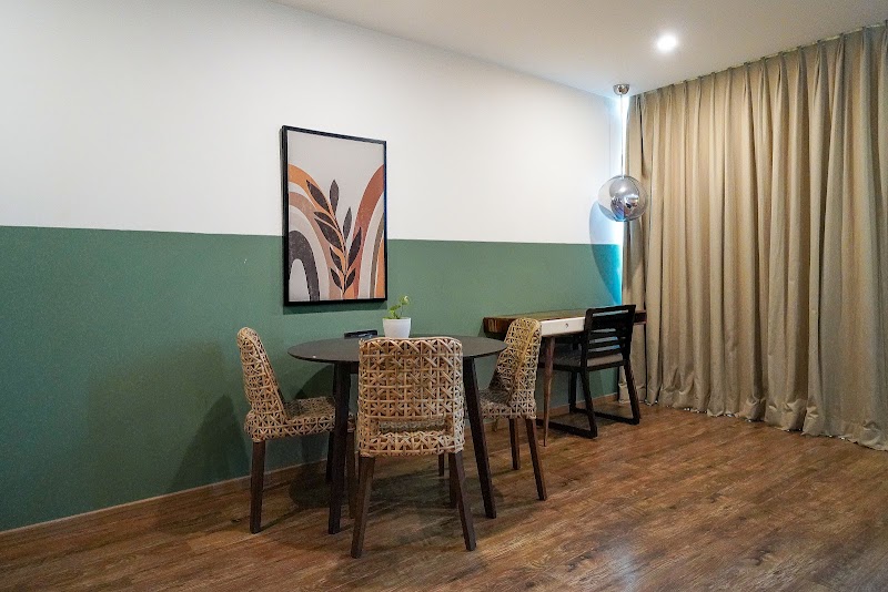 Olive Hotel MG Road Dunsvirk Inn by Embassy Group - Olive Hotel MG Road Dunsvirk Inn by Embassy Group Anil Kumble Circle, 103, Mahatma Gandhi Rd, Haridevpur, Shanthala Nagar, Shivaji Nagar, Bengaluru, Karnataka 560001, India