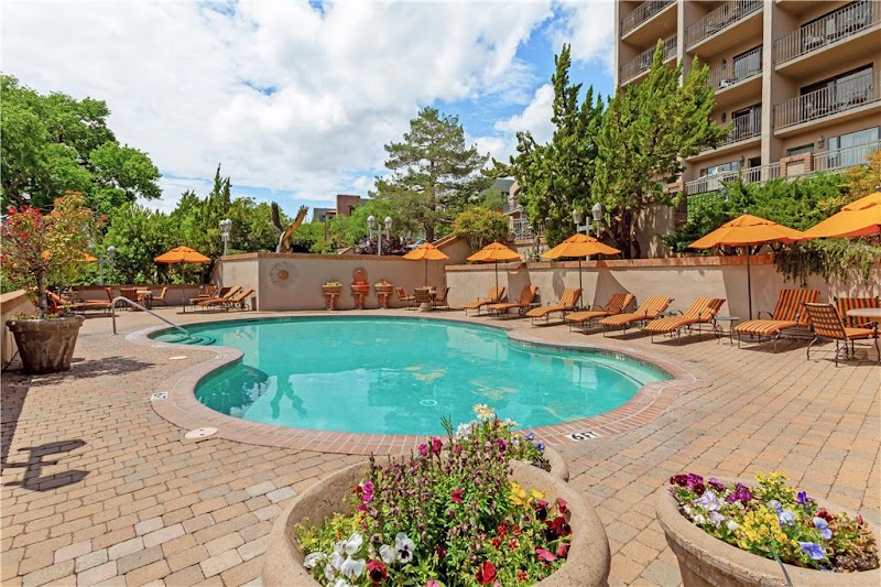 Best Western Plus Arroyo Roble Hotel & Creekside Villas - Best Western Plus Arroyo Roble Hotel & Creekside Villas, 400 N State Rte 89A, Sedona, AZ 86336, USA