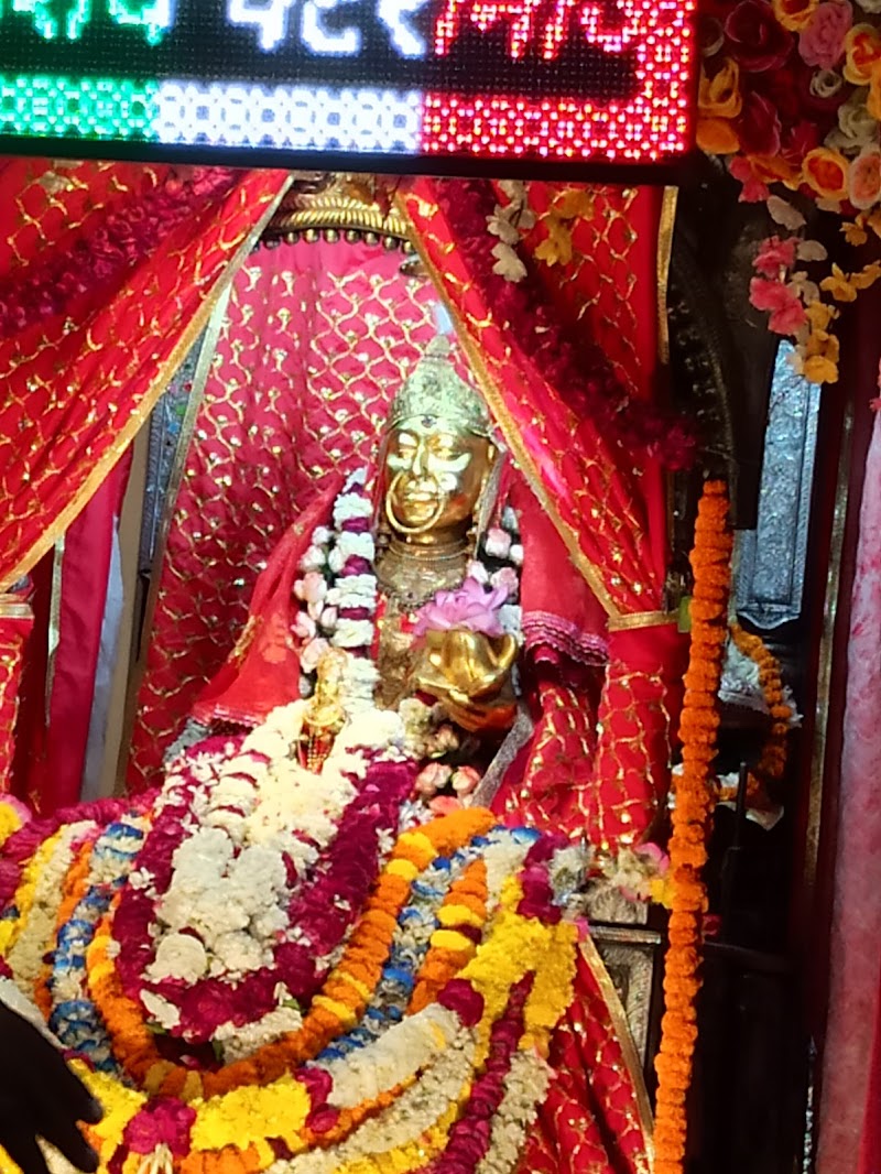 Shri Mata Sheetla Devi Mandir (Gurugram, Haryana) - Shri Mata Sheetla Devi Mandir (Gurugram, Haryana) Sheetla Mata Rd, Masani Village, Sector 6, Gurugram, Haryana 122001, India