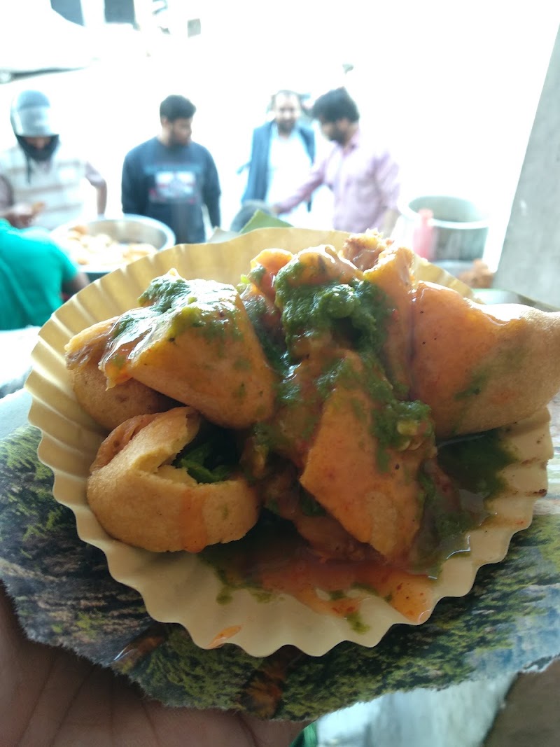 रमेश चाट भंडार - रमेश चाट भंडार VQXH+968, Unnamed Road, Chambal GSS Colony, Mitra Nagar, Ramnagar, Jaipur, Jaipur Nagar Nigam Area, Rajasthan 302006, India