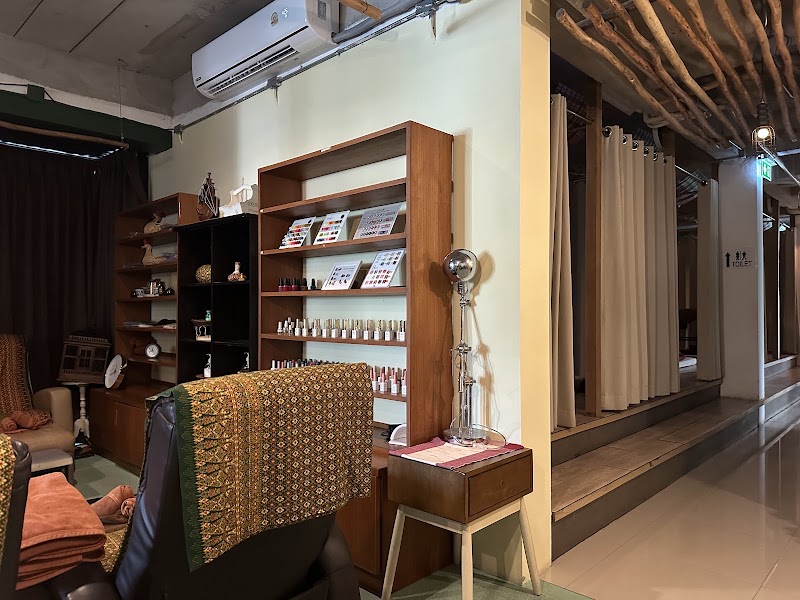 PALM Spa & Massage - PALM Spa & Massage, 88, 29-30 Thanon Kata Kata Beach, Tambon Karon, Amphoe Mueang Phuket, Chang Wat Phuket 83100, Thailand