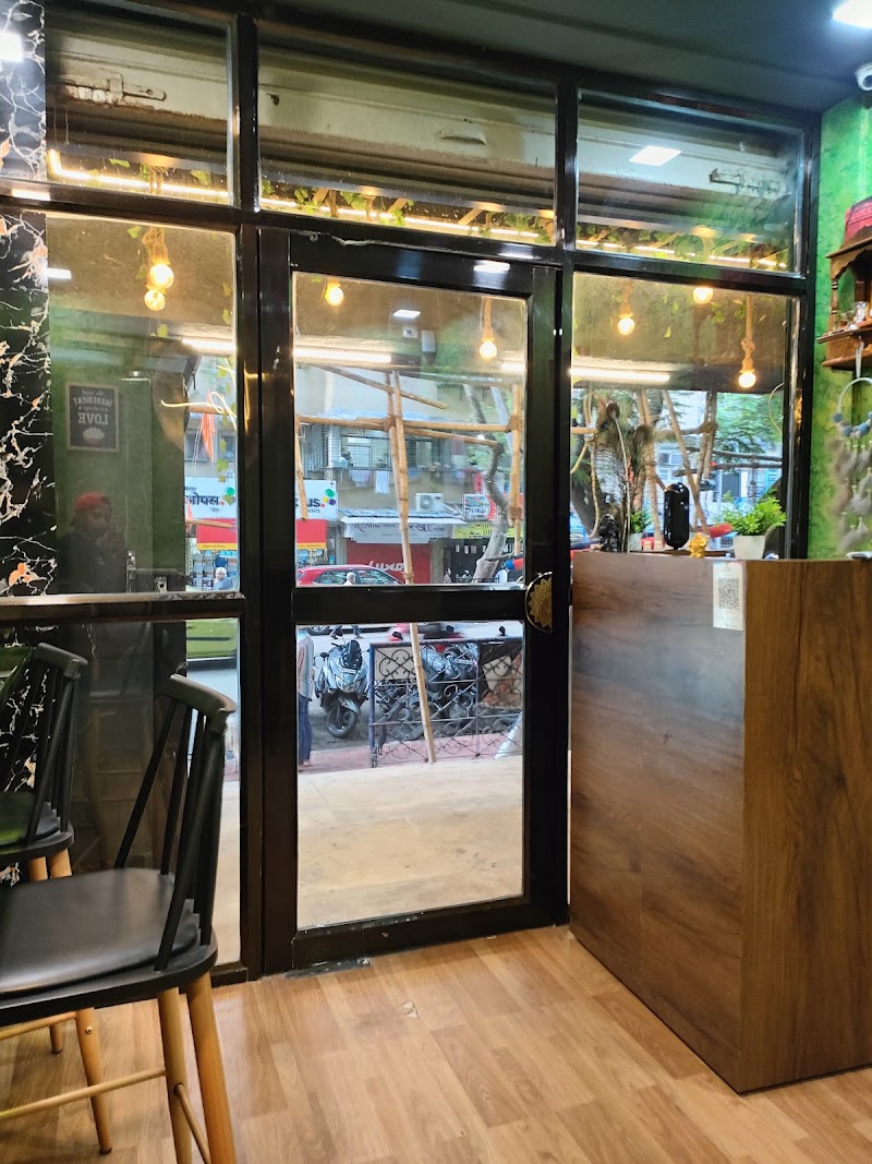 Table Point - Table Point Gr Floor, Shop No 2, Jayant Arcade, Mahatma Gandhi Rd, opp. Jalaram Mandir, Rajawadi Colony, Ghatkopar East, Mumbai, Maharashtra 400077, India