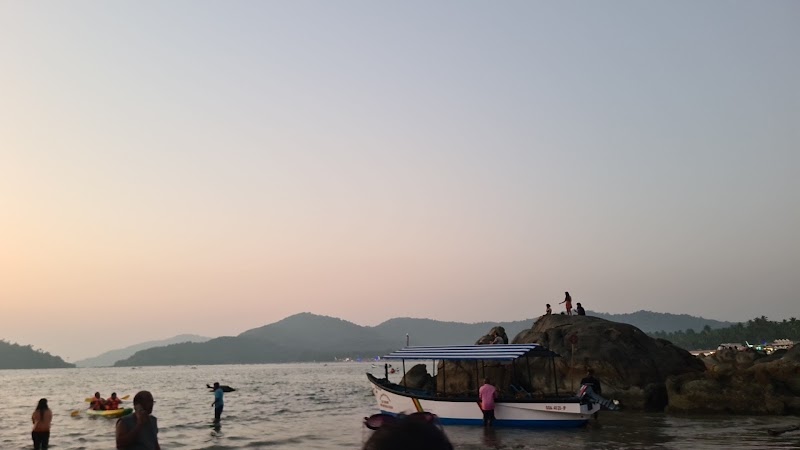 Sunset Point - Sunset Point Colomb beach, Canacona, 403702, India