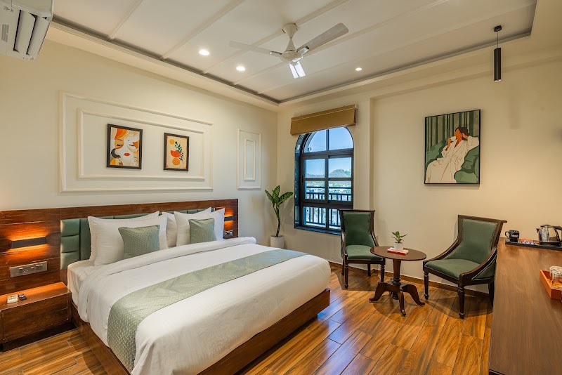 Perfectstayz Premium Udaipur By The Lake - Perfectstayz Premium Udaipur By The Lake, Goverdhan sagar lake, near and, Goverdhan Villas, Sector 14, Hiran Magri, Udaipur, Gordhan Vilas Rural, Rajasthan 313001, India