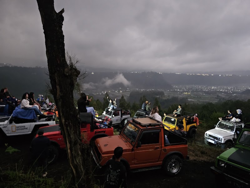 Mount Batur Jeep Sunrise Tour - Mount Batur Jeep Sunrise Tour, Gg. Indra No.1 A, Kerobokan, Kec. Kuta Utara, Kabupaten Badung, Bali 80361, Indonesia