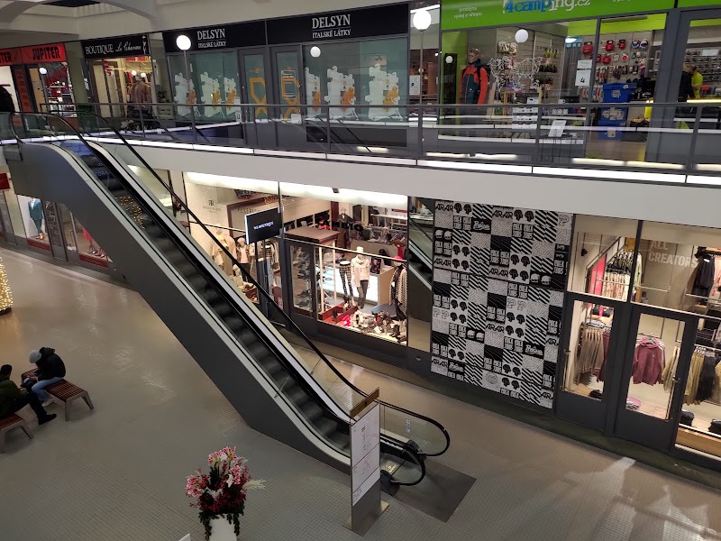 Shopping centrum Černá růže - Shopping centrum Černá růže, 12, Na Příkopě 853, Nové Město, 110 00 Praha-Praha 1, Czechia