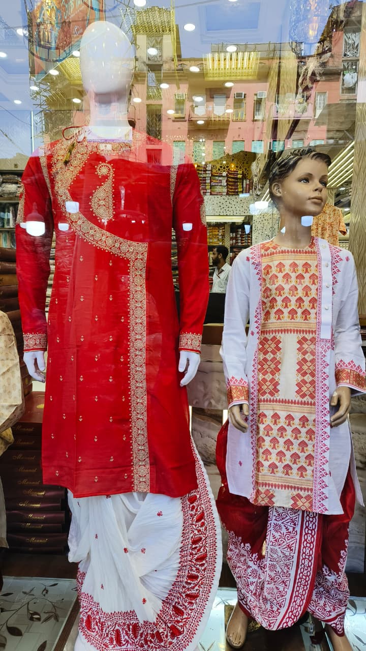 Shahenshah 210/1A , Rash Behari Avenue ( Gariahat Junction ) - Shahenshah 210/1A , Rash Behari Avenue ( Gariahat Junction ), 210/1A, Gariahat Junction, 210, Rash Behari Ave, Golpark, Hindustan Park, Gariahat, Kolkata, West Bengal 700029, India