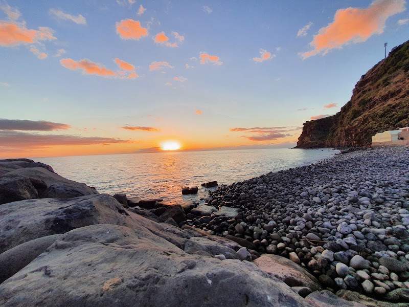 Praia da Calheta beach - Praia da Calheta beach, Praia da, 9370-133 Estreito da Calheta, Portugal