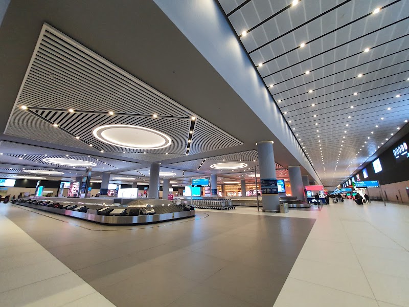 Istanbul Airport - Istanbul Airport Tayakadın, Terminal Caddesi No:1, 34283 Arnavutköy/İstanbul, Türkiye