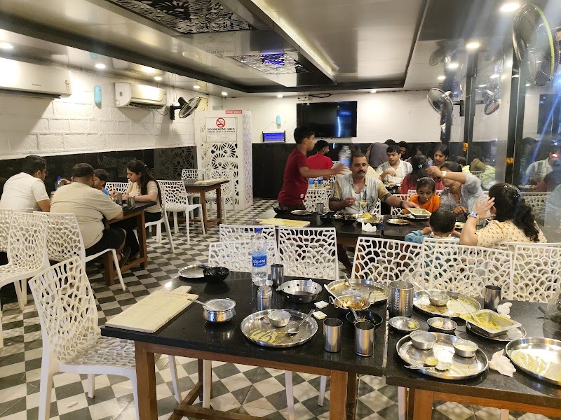 Harman pure veg restaurant - Harman pure veg restaurant Gurrukrupa Complex, Circle, near Chopddem, Chopdem, Agarwada-Chopdem VP, Goa 403512, India