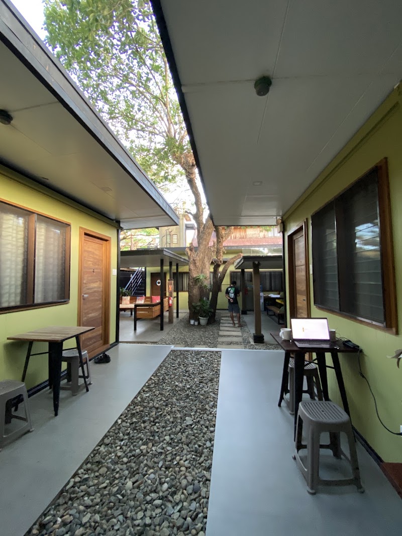 Happy Camper Hostel, Coron
