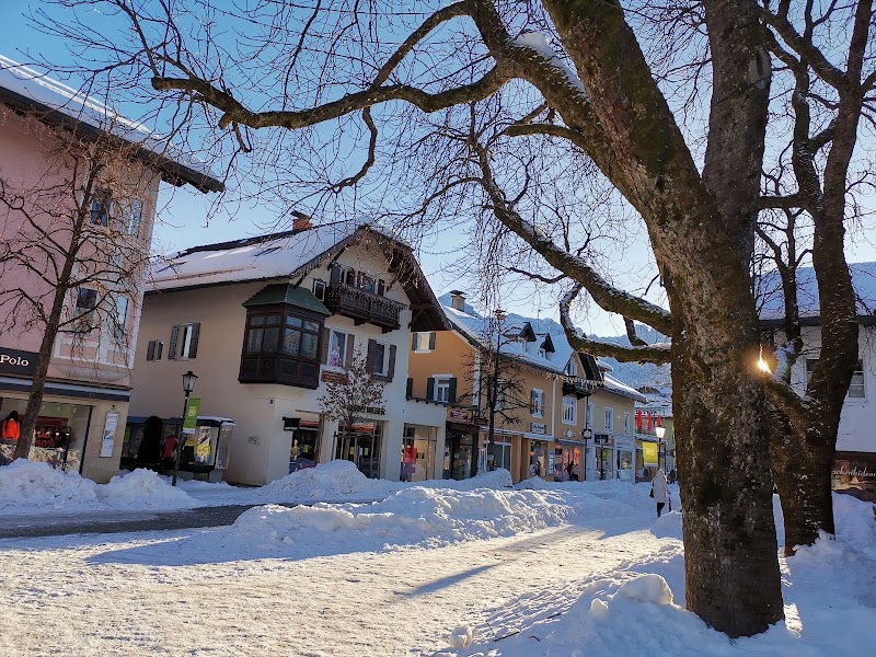 Garmisch-Partenkirchen - Garmisch-Partenkirchen 82467 Garmisch-Partenkirchen, Germany
