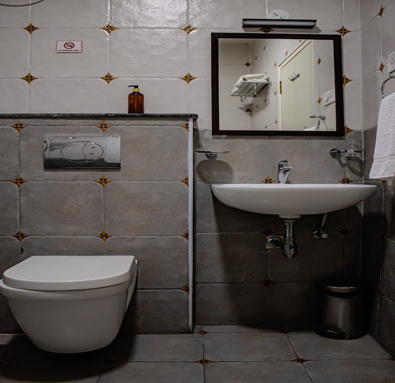 Casa Mel - Pondicherry - Casa Mel - Pondicherry 108, Mission St, opp. Indian Terrain Showroom, Heritage Town, Puducherry, 605001, India