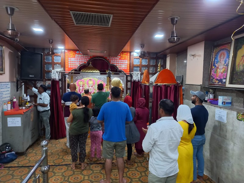 Pandupol Hanuman Mandir Gurugram - Pandupol Hanuman Mandir Gurugram Shaheed Major Vikas Yadav Marg, Fountain Chowk, Police Lines, Gurugram, Haryana 122001, India