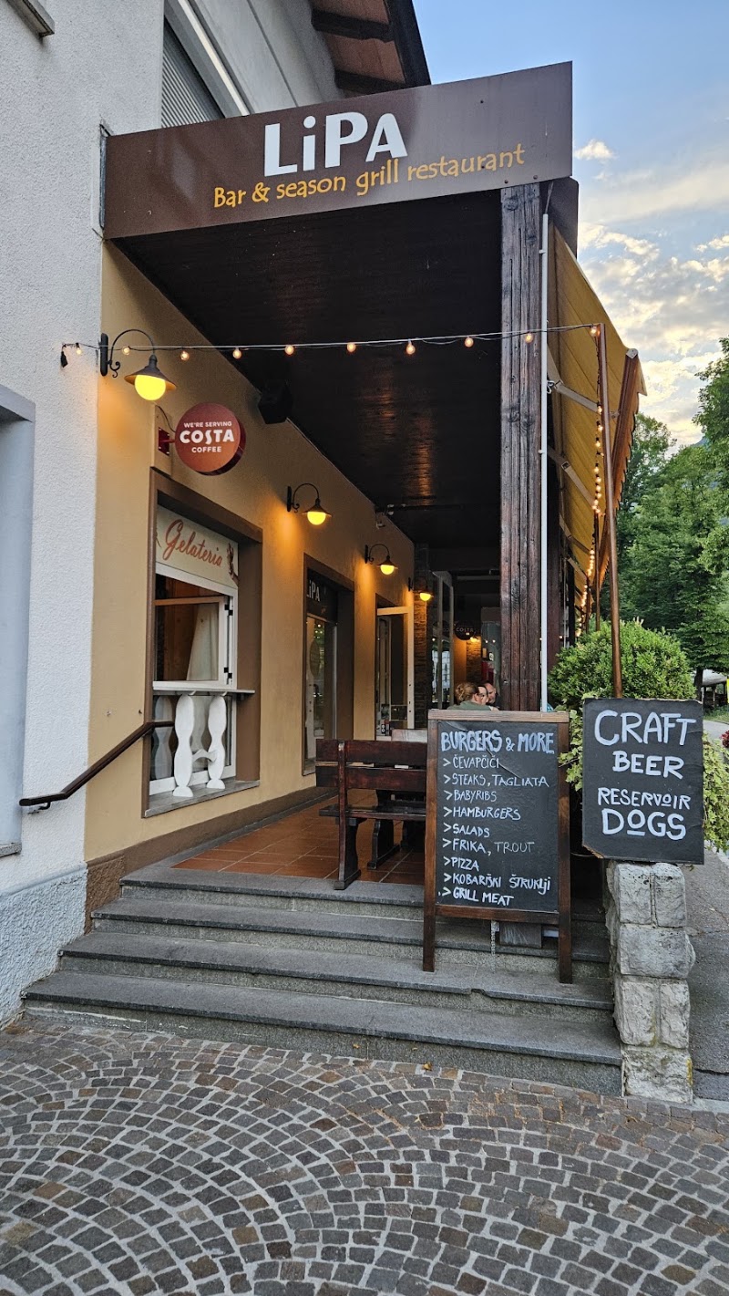 Lipa Bar