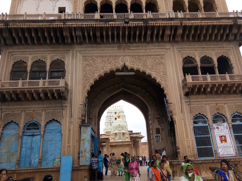 Shahji Temple, Vrindavan - Shahji Temple, Vrindavan, Gotam Nagar, Vrindavan, Uttar Pradesh 281121, India