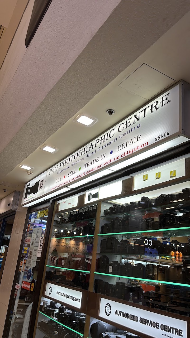 P&G Photographic Centre (Peninsula SC) - P&G Photographic Centre (Peninsula SC) 3 Coleman St, #01-20 Peninsula Shopping Centre, Singapore 179804