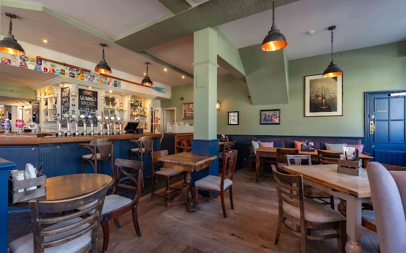 The Bridge - The Bridge, 204 Castelnau, London SW13 9DW, UK