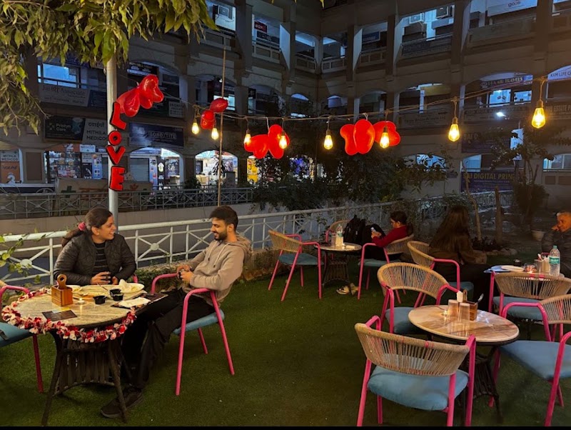 Claypot Kitchens - Claypot Kitchens SCO-23, Housing Board Shopping Complex, opposite Maruti Vihar Exit Gate Road, near Mehrauli-Gurgaon Road, Saraswati Vihar, Chakkarpur, Gurugram, Haryana 122002, India
