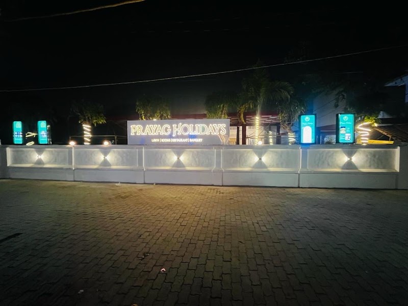 OYO Prayag Holidays - OYO Prayag Holidays, 61, Lukarganj, Prayagraj, Uttar Pradesh 211001, India