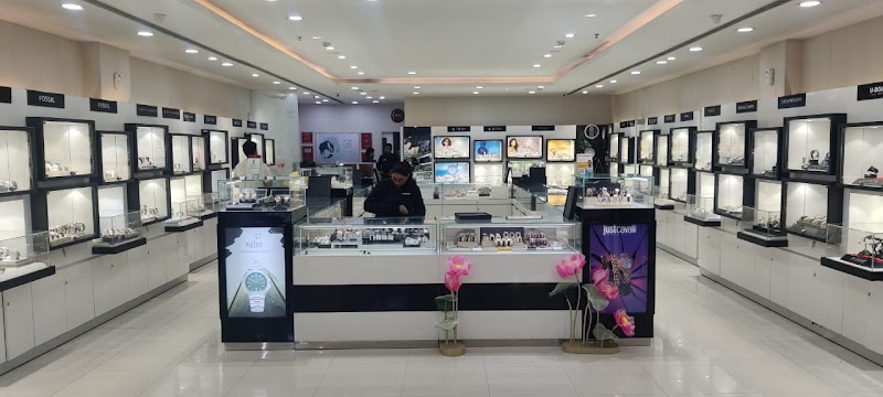 Titan World - Titan World Nathupur, Shop No 108, First Floor, Ambience Mall Island, near Chaayos Store, Ambience Island, DLF Phase 3, Sector 24, Gurugram, Haryana 122002, India