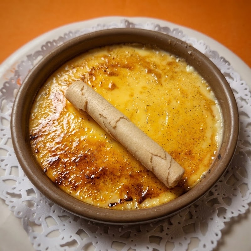 Casa Marieta Restaurant - Casa Marieta Restaurant Pl. de la Independència, 5, 6, 17001 Girona, Spain