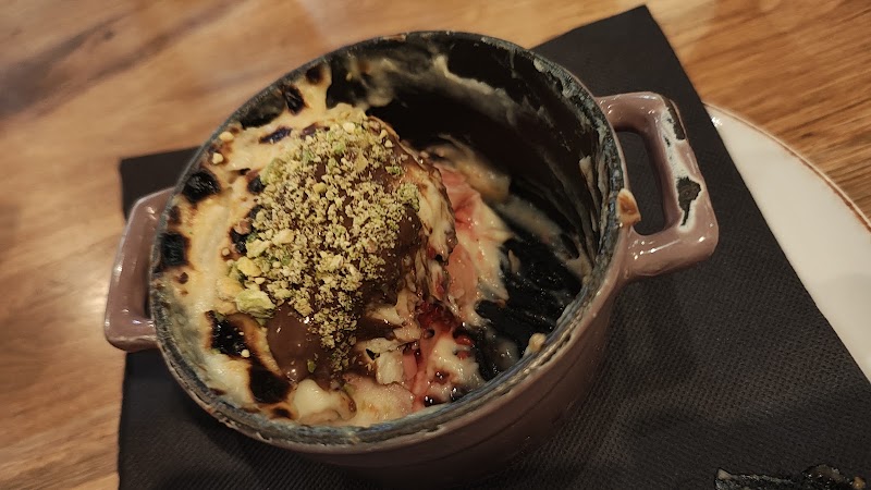 Zona 20 pizzeria e osteria - Zona 20 pizzeria e osteria Vojvode Stepe 118, Beograd 11000, Serbia