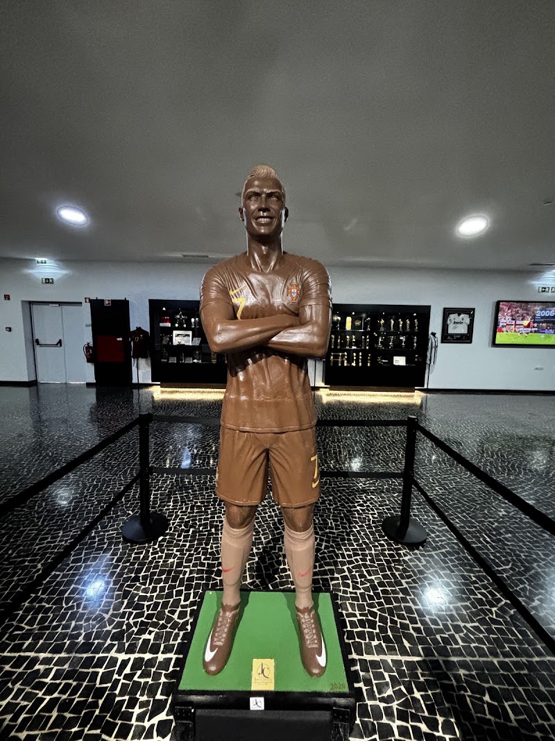 CR7 Square - CR7 Square Av. Sá Carneiro, São Martinho, 9004-518 Funchal, Portugal