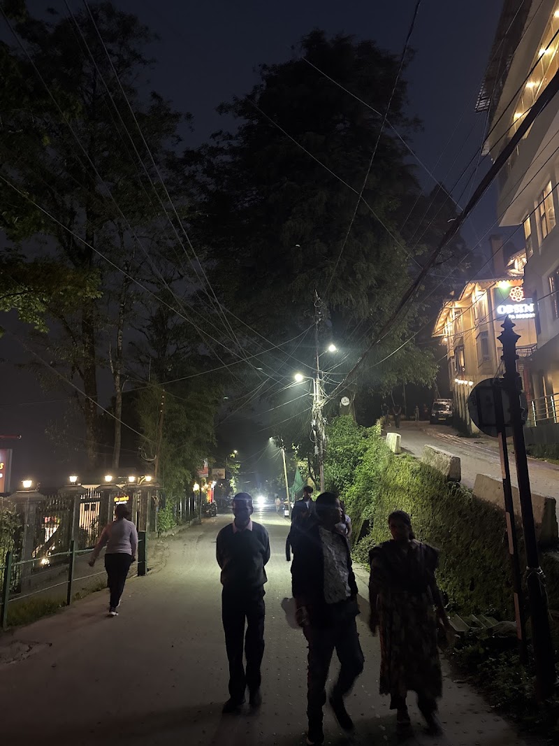 Pride Premier Darjeeling - Pride Premier Darjeeling Lebong Cart Rd, North Point, Darjeeling, West Bengal 734104, India