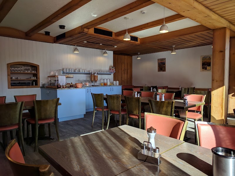 Hotel Alpenblick Mürren - Hotel Alpenblick Mürren Ägerten 1078A, 3825 Mürren, Switzerland