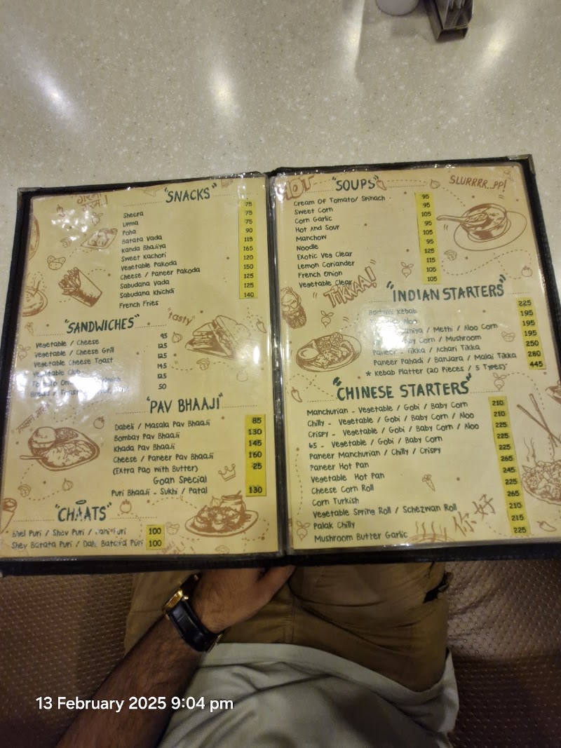 Nandan Pure Veg Restaurant - Nandan Pure Veg Restaurant Dr Atmaram Borkar Rd, Altinho, Panaji, Goa 403001, India