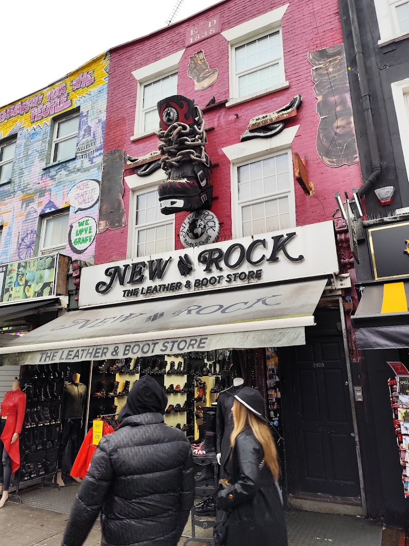 The Music Walk of Fame - The Music Walk of Fame, 178 Camden High St, London NW1 8QP, UK
