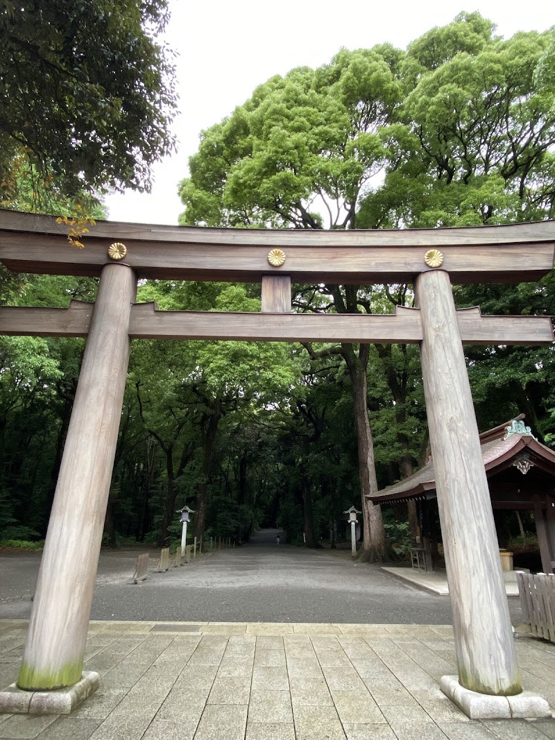 Meiji Jingu Gyoen - Meiji Jingu Gyoen 1-1 Yoyogikamizonochō, Shibuya, Tokyo 151-8557, Japan